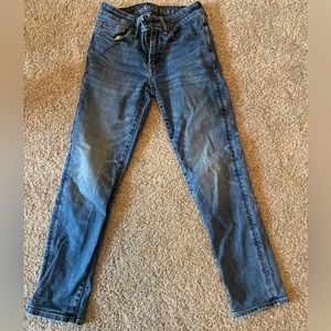 Dark wash jeans, American Eagle men’s size 26/28